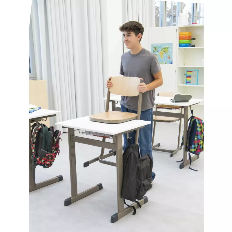 Schule, Schreibtisch, Stuhl, Klassenzimmer, Rucksack