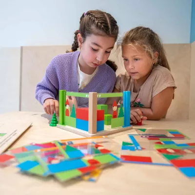 holzspielzeug, konstruktionsspielzeug, farben, figuren, kinderspiel