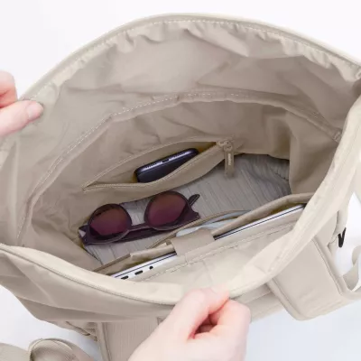 tasche, beige, reissverschluss tasche, innentasche, brille, telefon, laptophülle