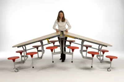 Esstisch, Klappbarer Tisch, Rundtischgestell, Sitzbank, roter Sitz