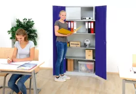 Klassen-Material-Schrank