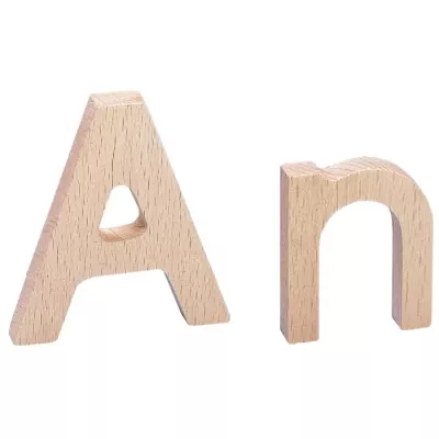 Holzbuchstaben, Buchstaben aus Holz, Kinderzimmerdeko, Alphabet, Holzmaterial