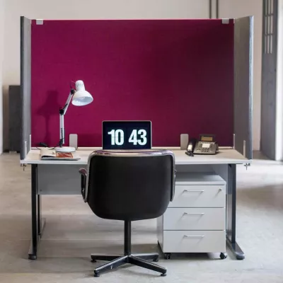 office desk, kubikeltaste, arbeitsplatz, tischlampe, uhranzeige