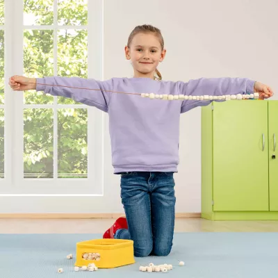 Kinder, Bewegung, Perlen, Fädeln, Spielzimmer