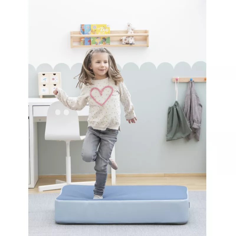 Kinderzimmer, Kissenmatte, Wippkissen, Hindernislauf, Kids play mat