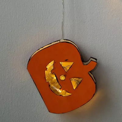 hängender schmuck, kleeblatt?