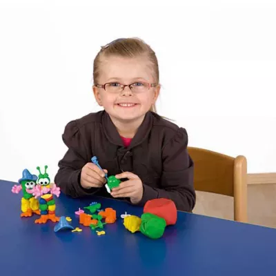 Kinderknete, Kleidung, Brille, Spielzeugklumpen, Knetwerkzeuge