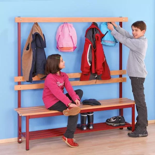 Garderobe, Sitzbank, Hakenleiste, Kinderjacken, Schuhe