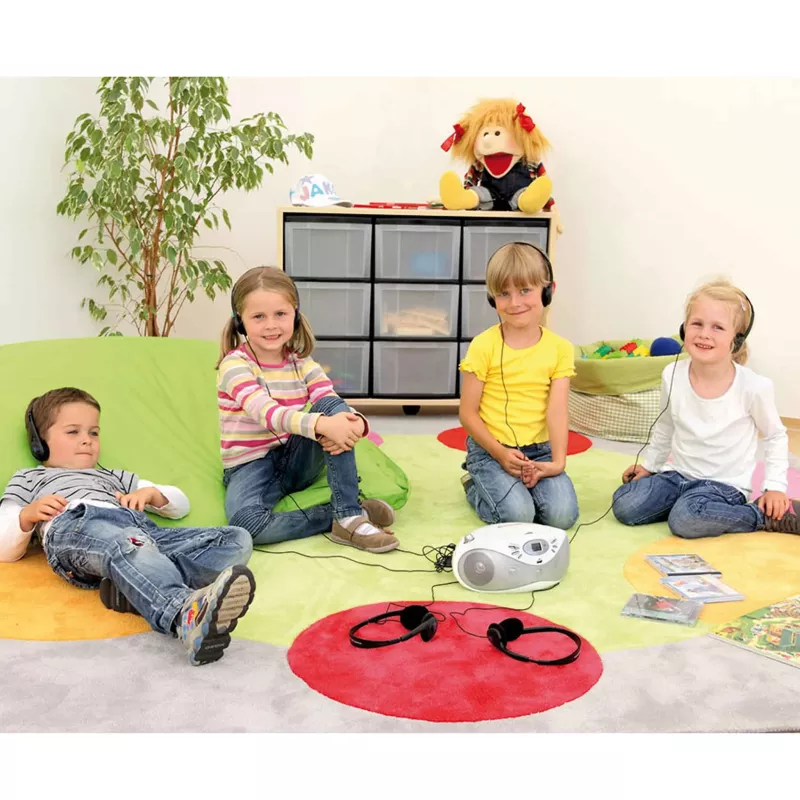 Kinder, Kopfhörer, Radio, Spielzimmer, Hörspiel-Setup