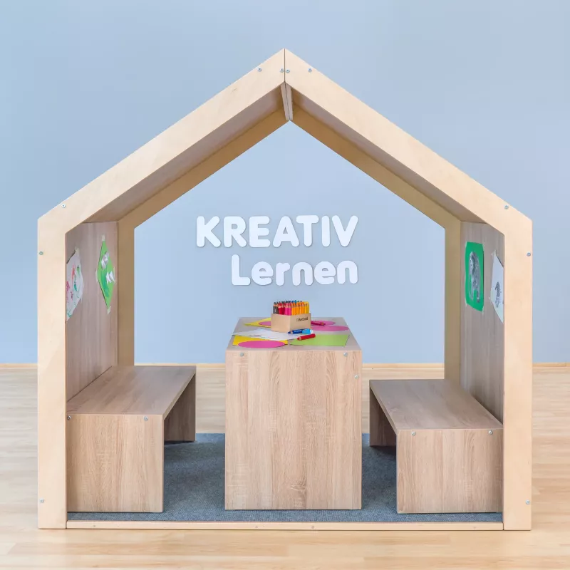 Holzrahmen, Kinderatelier, Puppenhaus, Tischstuhl-Set, Kreativbereich