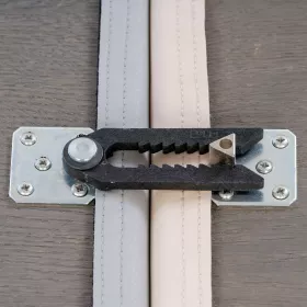 Verbinder für Hocker-Elemente