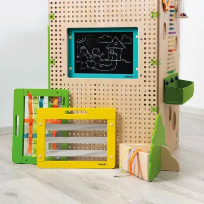 holzspielzeug, kreativwerkbank, tischwerkzeug, knotenfächer, farbige akzente