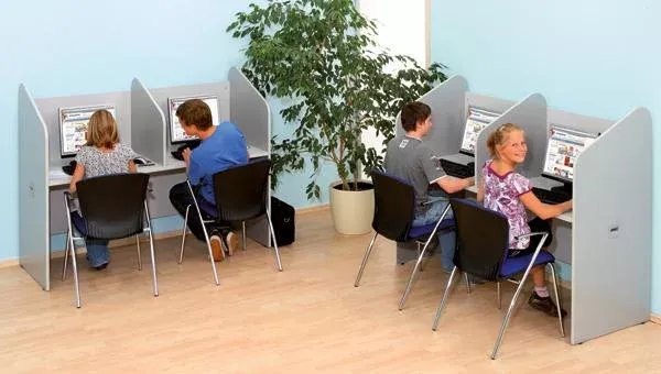 Internet-Café, Computer-Stations, Public-Access-PC, Sunken Desks, PC-Workstations