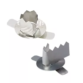 100 Kerzenhalter aus Metall