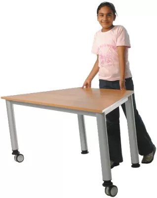 Trapez-Tisch, fahrbar