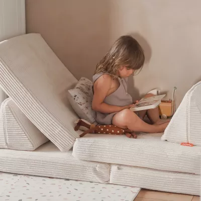 Kind, Baby, Lesen, Sofa, Buchlesen