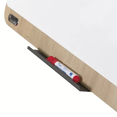 whiteboard, Marker, roter Marker, Holzrand,  magnetische Ablage