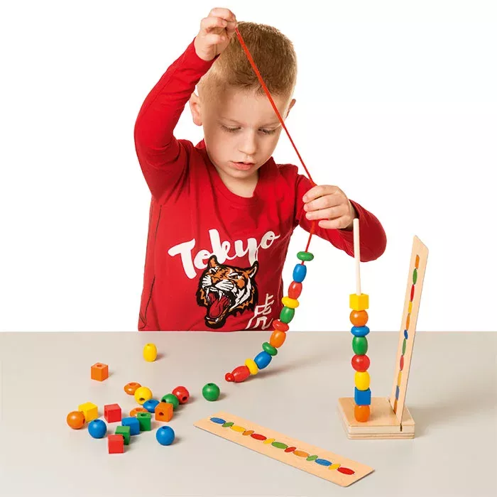 Holzspielzeug, Wahrnehmungsperlen, Kugelketten, Baukasten, Bead-Stacking