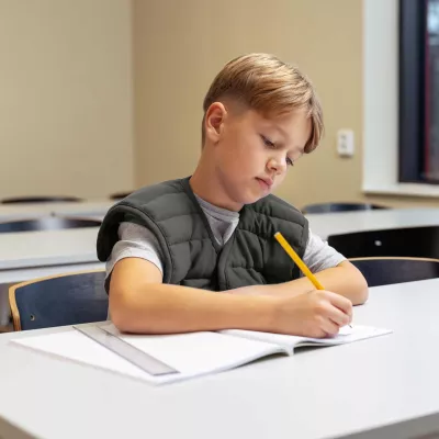 Schuljunge, Schüler, Bleistift, Schulklasse, Pausenlicht