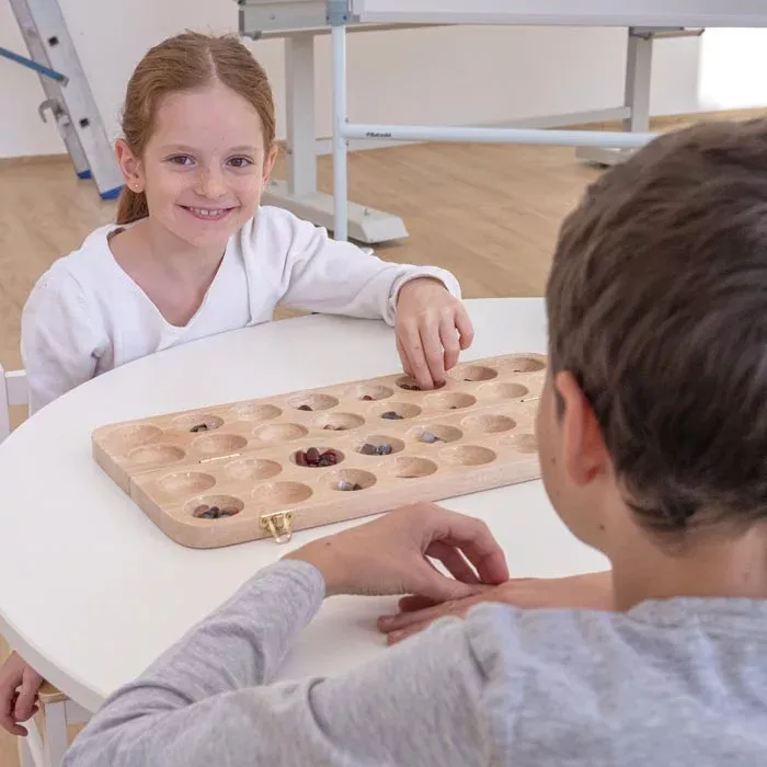 Holzbrett, Brettspiel, Stifte, Kinder, Tischspiel