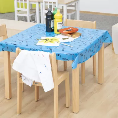 Tisch, Tischdecke, Farbe, Getränke, Stuhl