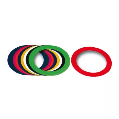 bunte Ringe, gestapelte Ringe, Silicone-Armbänder, Farbenreigen, sortiment farbiger Ringe
