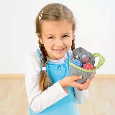 Ostergeschenk, Ostereier, Eierkorb, Kinder, Spielzeug