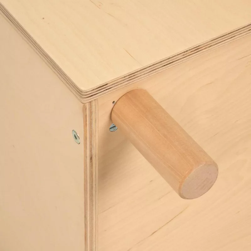 Holzstuhl, Holzkonstruktion, Griff, Holzstift, Möbelteil