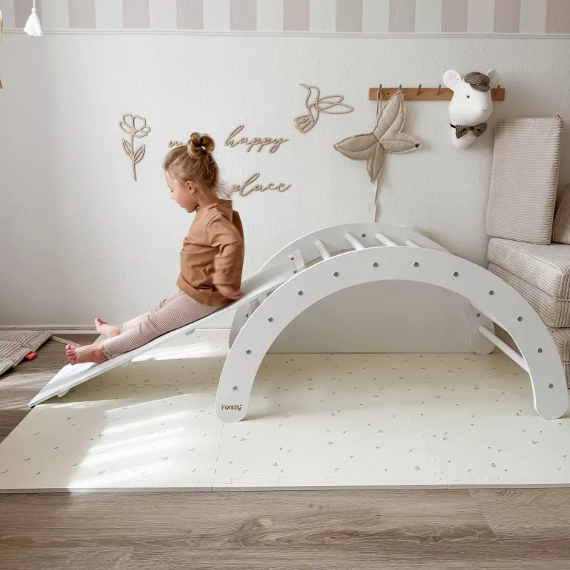 Kletterbogen, Spielbogen, Klettergerüst, Rutsche, Kinderzimmer