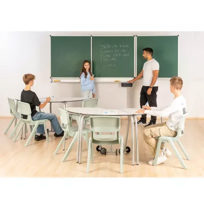 Classroom, Lehrer, Schüler, Tafel, Klassentisch