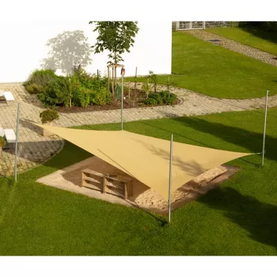 Sonnensegel, Pavillon, Sandkasten, Holzpaletten, Grünfläche