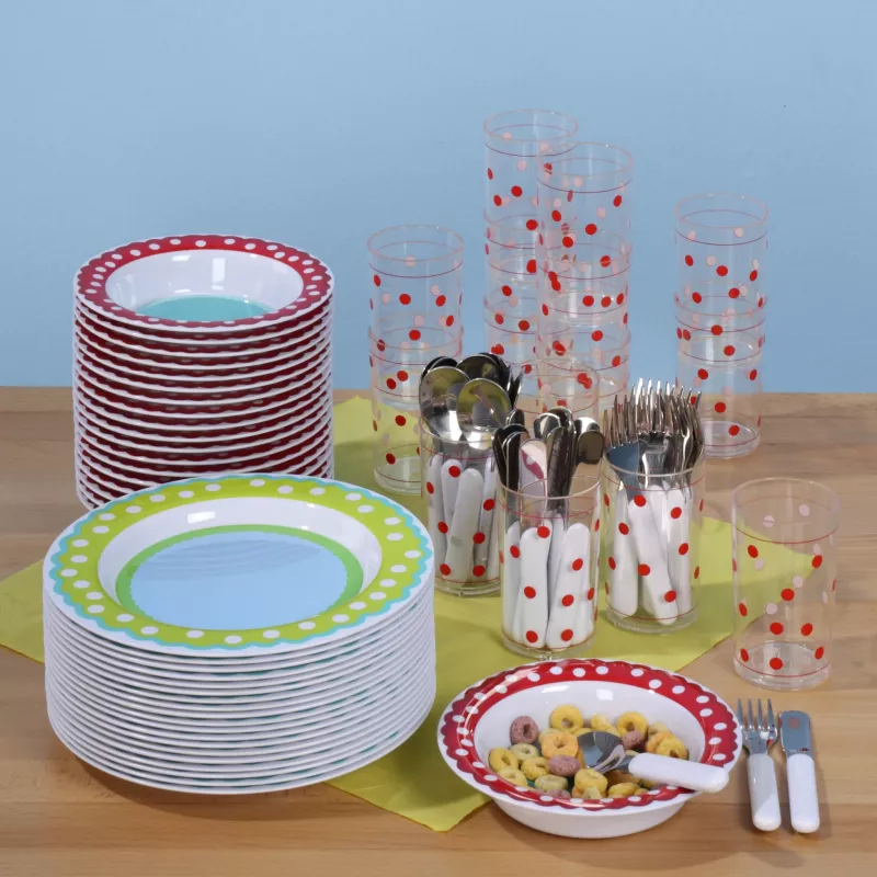 Teller-Set, Geschirr, Gläser, Besteck, Servierplatte