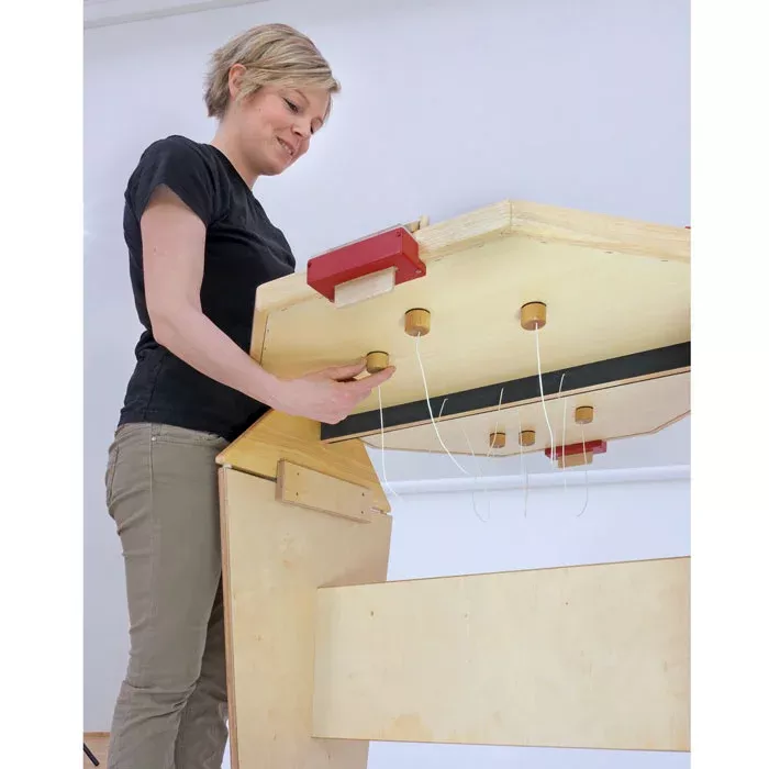Arbeitsbank, Schreibtisch, Holz, Kunststoffbeschläge, Montage