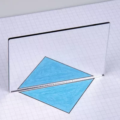 spiegel, quadratisches spiegelbild, kanten, blaue form, blaues papier