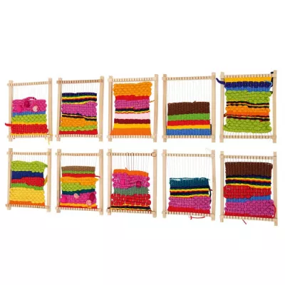 Wollsocken, Häkelwerk, Bunte Streifen, Rahmenwebrahmen, Kurkuma?