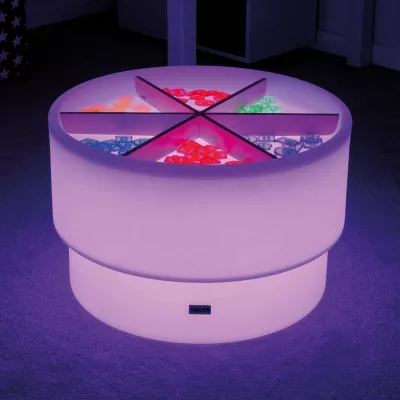 LED-Tisch, Fotobox, bunte Chips, runder Tisch, Neonleuchten