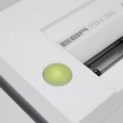 label, Power-Taste, grün, Vorderseite, Geräteeinblick