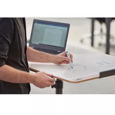 Laptop, Whiteboard, Marker, Schreibtisch, Arbeitsplatz