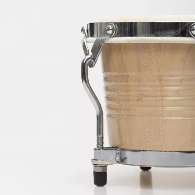 Schlagzeug, Schlagzeugsnare, Metall-Hardware, Holzkorb, verstellbarer Fuß