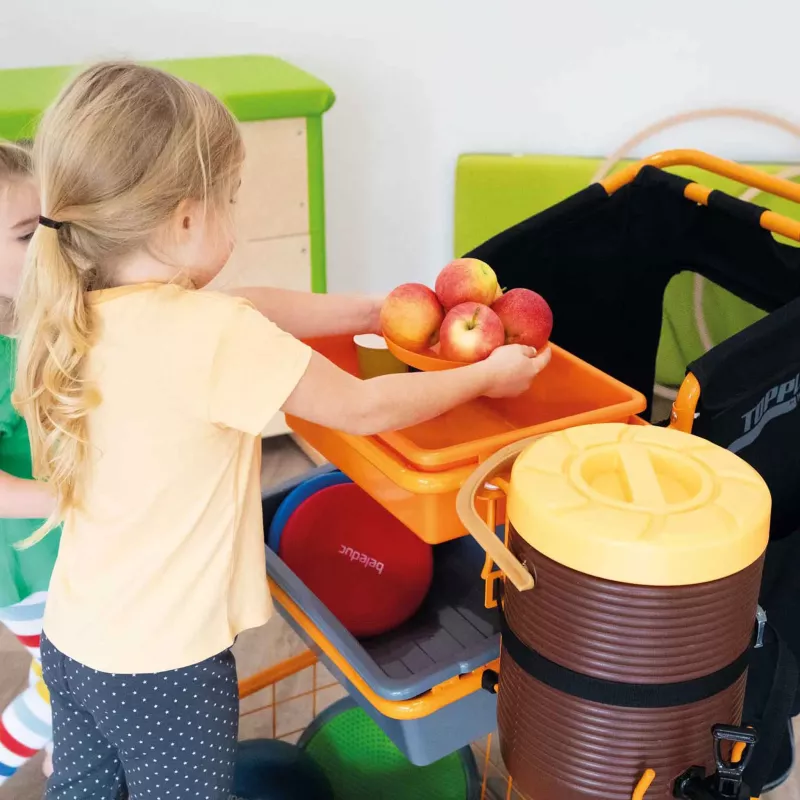 Kinder, Spielzeug, Apfelkorb, Küche, Rollenspiel
