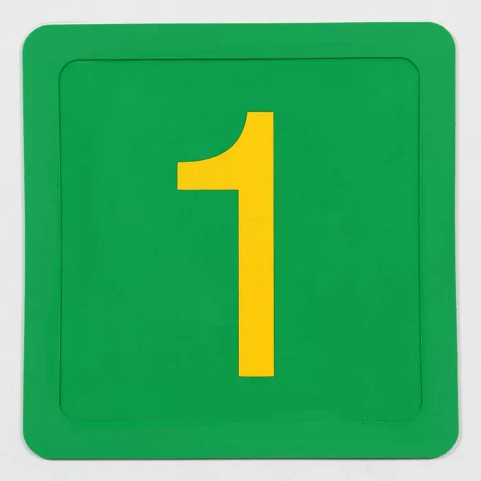 Zahlen, Zahlenschilder, grünes Quadrat, gelbes 1, Ziffer 1