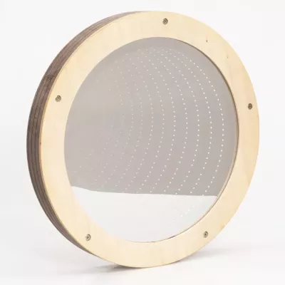 LED-Panelfläche, Rundstruktur, Lichtmodul, Holz-Rahmen, perforiert