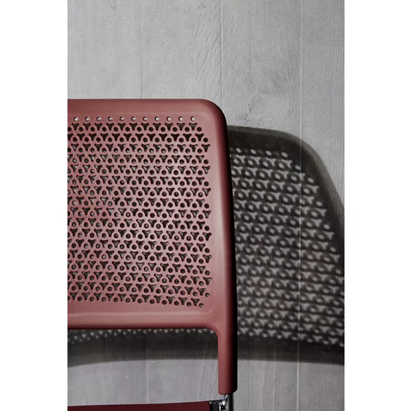stuhl, stuhllehne, löcherstruktur, metallic, rotbraun