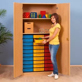 Materialschrank - 30 flache Boxen