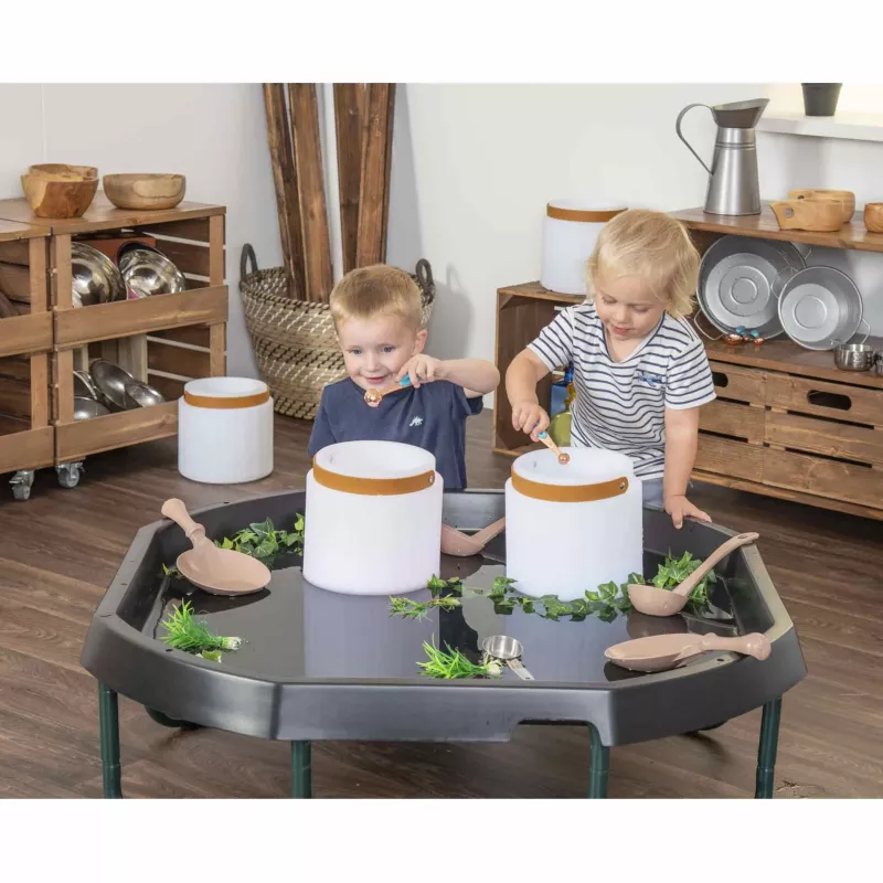 Kinderteeppich, Spiel-Tisch, Koch-Set, Puppenhaus-Zubehör, Holzmörder
