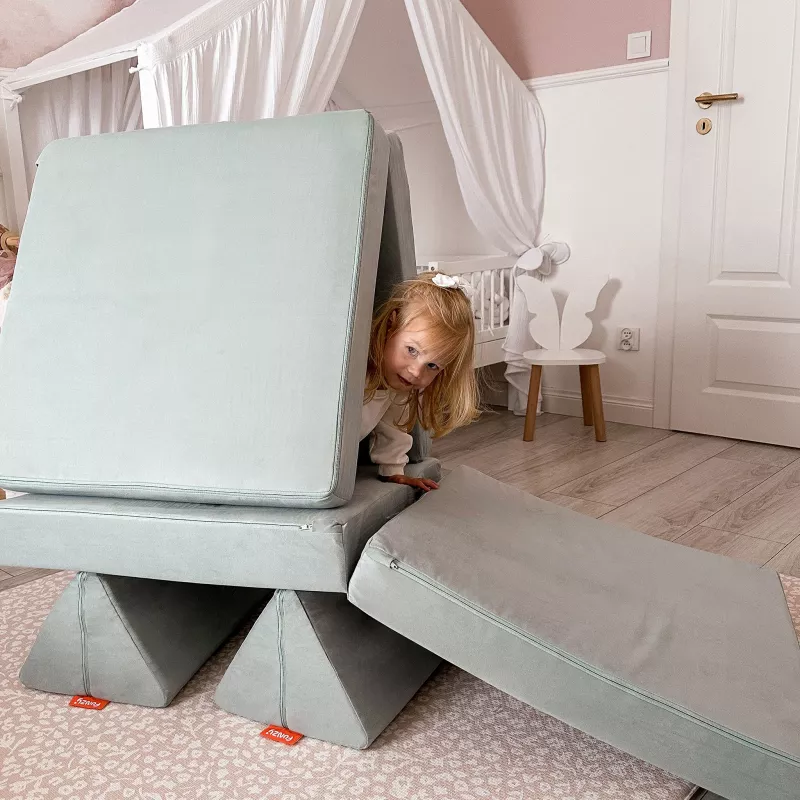 Schaumstoffmöbel, Kuschelteppich, Klettermöglichkeit, Kinderzimmer, Rampenstufe