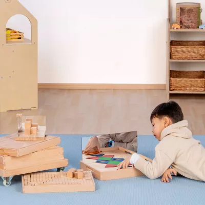 Holzspielzeug, Klemmspiel, Puzzles, Baukasten, Kinderzimmer