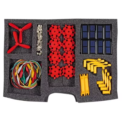 electronics kit, rote propeller, verkabelung, solarpanel, installationswerkzeuge
