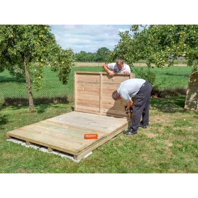 Holzbox, Holzkiste, Außenbereich, Palettenboden, Gartenprojekt