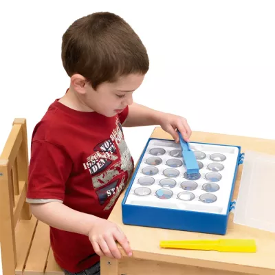 Kinderspielzeug, Lernspiel, Kühlhalter, Tischspiel, Farbige Teile